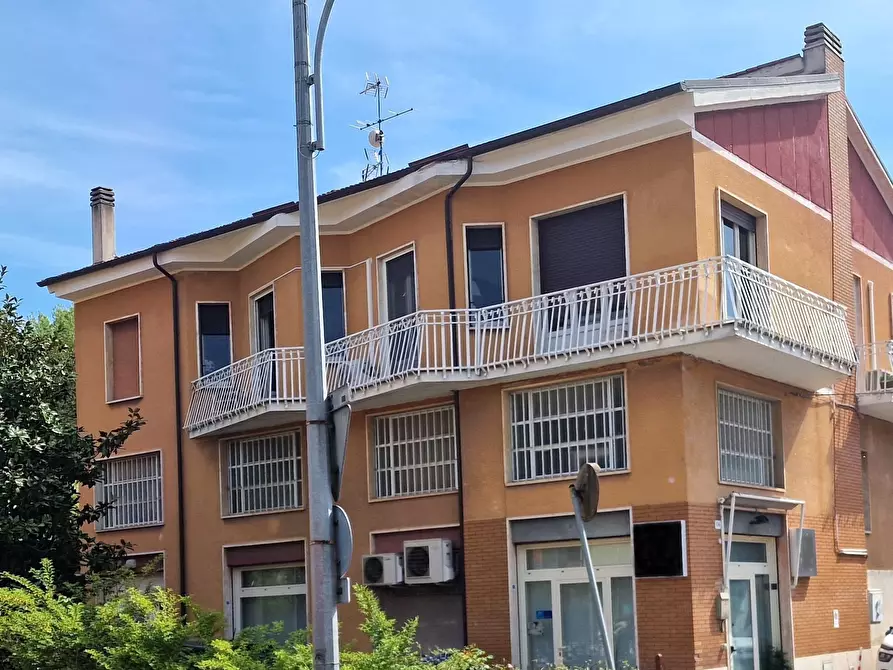 Immagine 1 di Casa bifamiliare in vendita  in Via Augusto Murri 156 a Terni