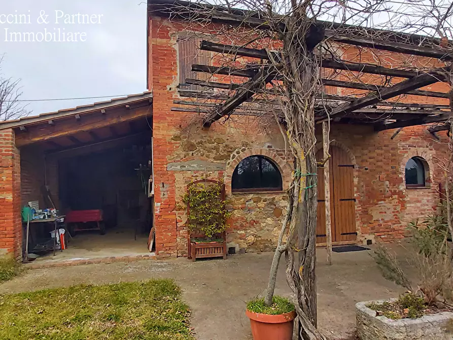 Immagine 1 di Rustico / casale in affitto  in Via Lauretana a Torrita Di Siena