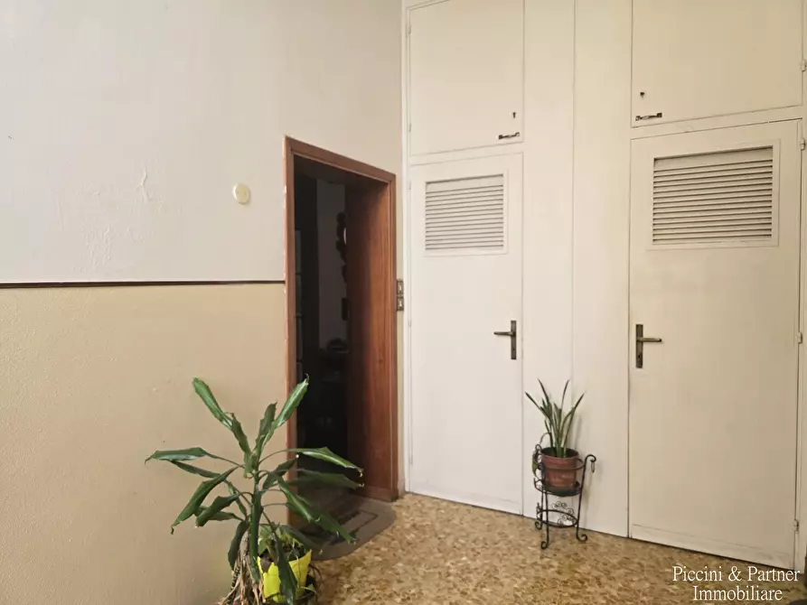 Immagine 45 di Pentalocale in vendita  in Via Fratelli Rosselli a Chiusi