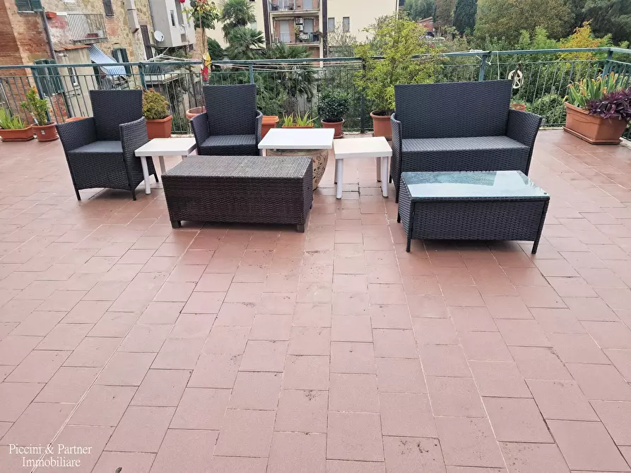 Immagine 29 di Pentalocale in vendita  in Via Giacomo Puccini 84 a Perugia