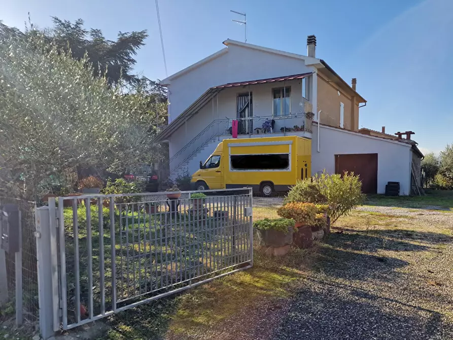 Immagine 3 di Pentalocale in vendita  in Via Umbria 49 a Montepulciano