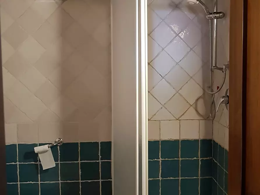 Immagine 28 di Trilocale in vendita  a Cortona