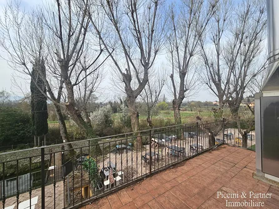 Immagine 58 di Albergo/B&B/Residence in vendita  in Via Chiesa Tonda a Trevi