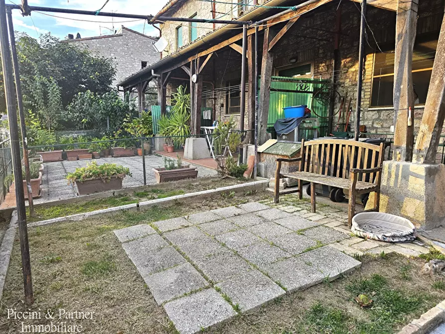 Immagine 19 di Villetta a schiera in vendita  in Via della Madonna dell'Olivo a Assisi