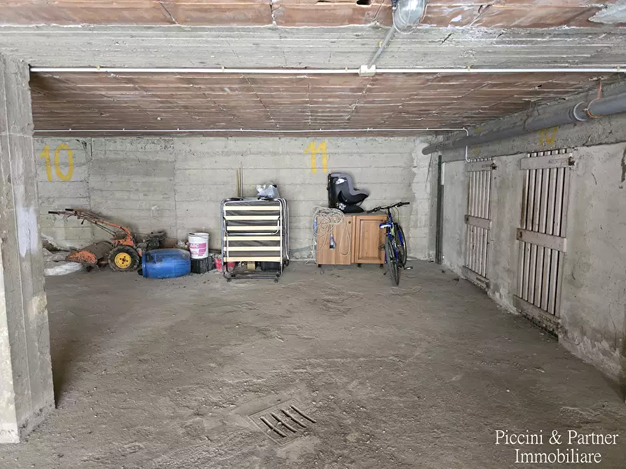 Immagine 48 di Quadrilocale in vendita  in Via Trento a Castiglione Del Lago