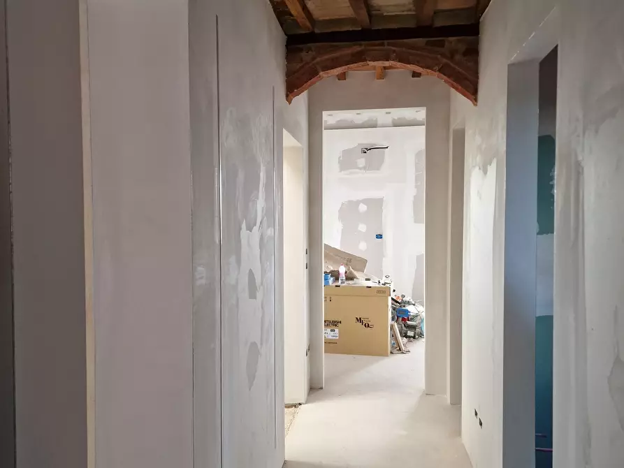 Immagine 28 di Trilocale in vendita  in Via Camillo Benso Conte di Cavour 73 a Torrita Di Siena