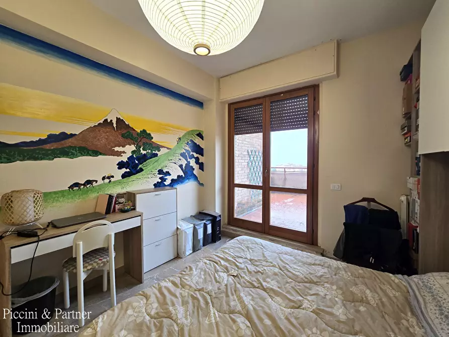 Immagine 34 di Pentalocale in vendita  in Via Frà Bevignate 14 a Perugia