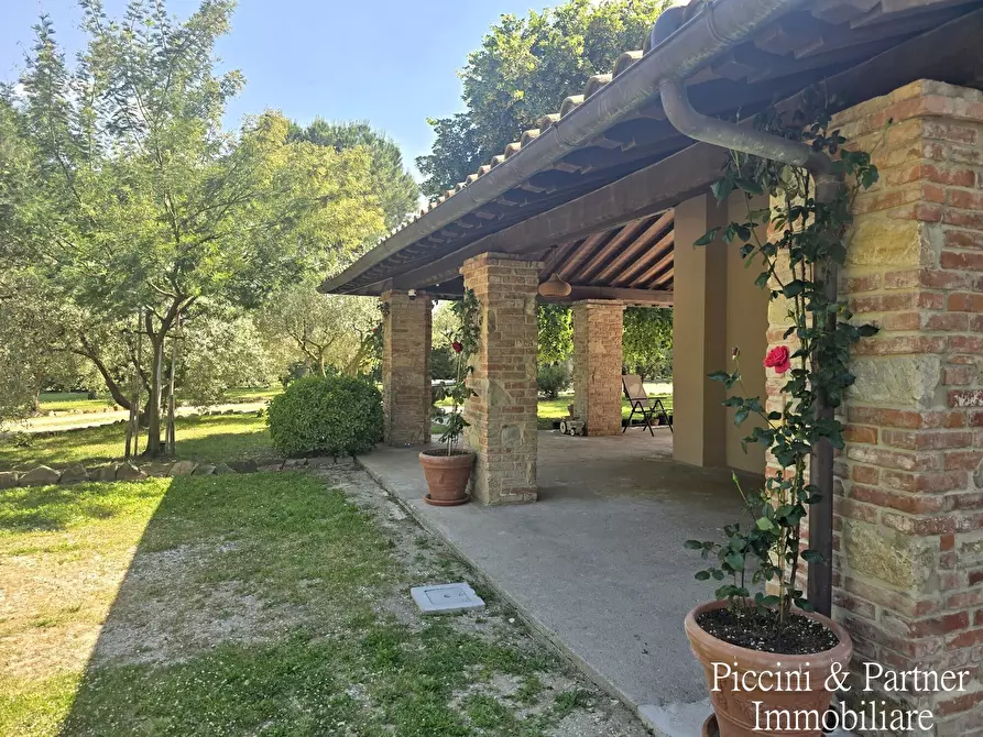 Immagine 8 di Villa in vendita  in Località Castagni 2 a Castiglione Del Lago