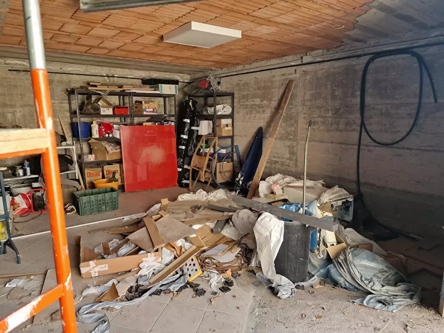 Immagine 44 di Villa in vendita  in Via XXV Aprile a Castiglione Del Lago