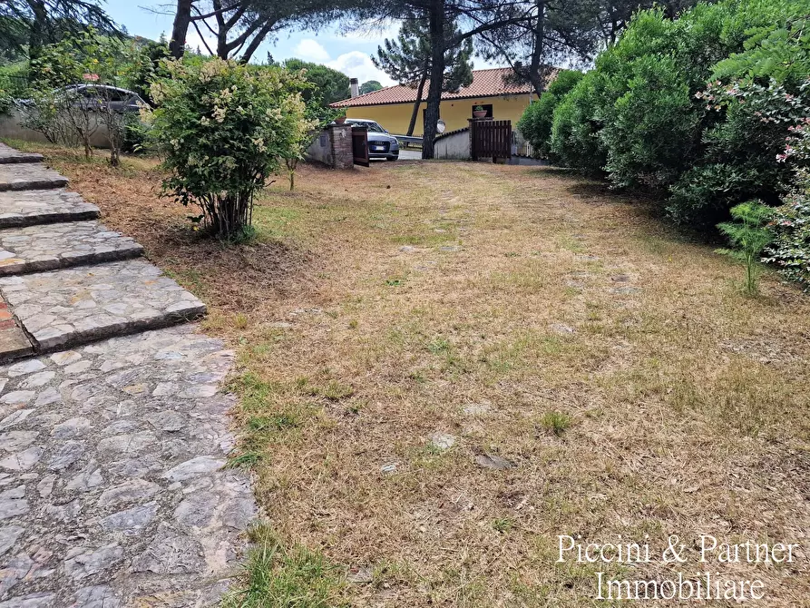 Immagine 56 di Villa in vendita  in Via delle Baite a Passignano Sul Trasimeno
