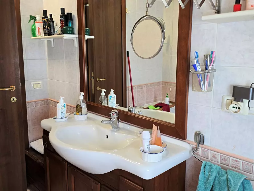 Immagine 61 di Villa in vendita  in Via Lillacci a Perugia