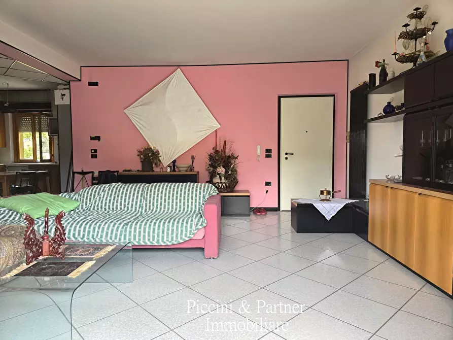 Immagine 2 di Pentalocale in vendita  in Via Maria Montessori a Tuoro Sul Trasimeno