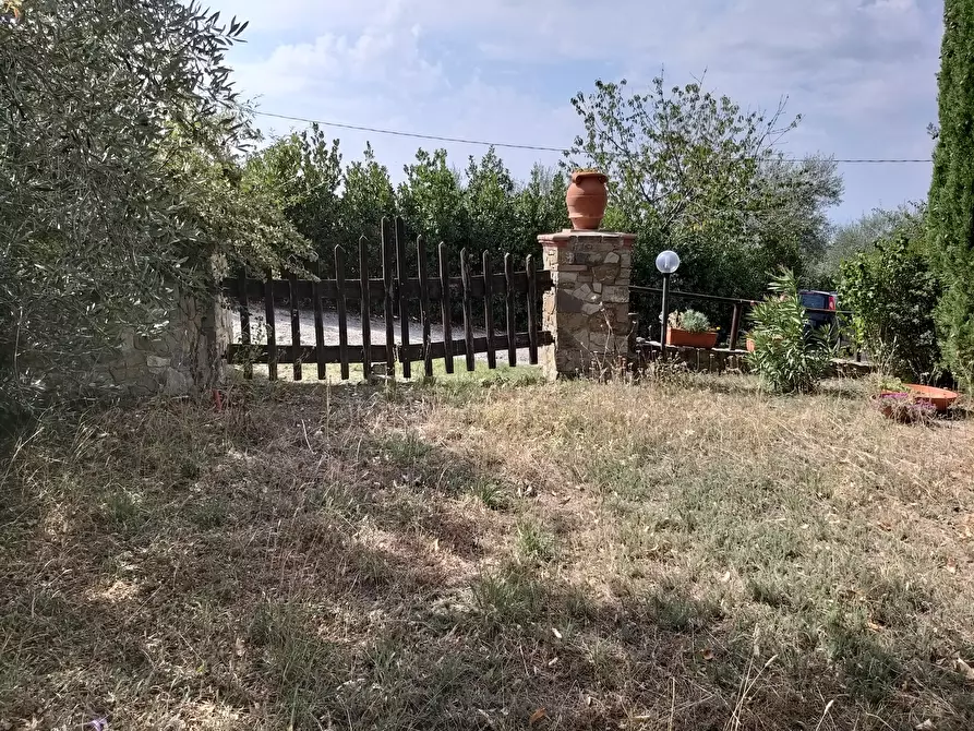 Immagine 35 di Porzione di casa in vendita  in Località Poggio Rosa 15 a Castiglione D'orcia