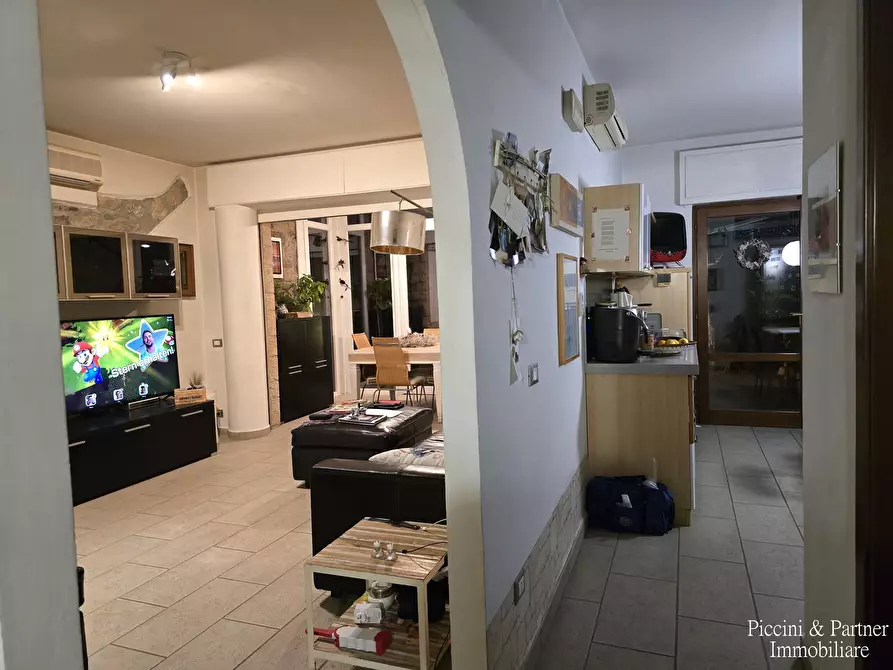 Immagine 26 di Porzione di casa in vendita  in Via della Treggia a Perugia