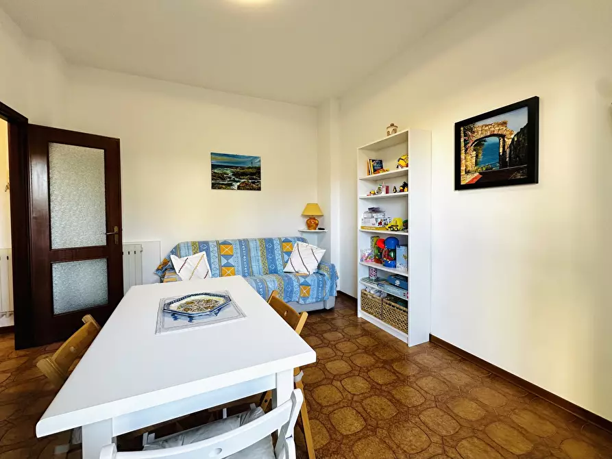 Immagine 6 di Bilocale in vendita  in via Giaiette 54 a Diano Marina