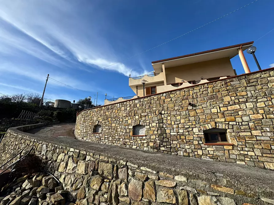 Immagine 13 di Casa bifamiliare in vendita  in Via Padre Semeria 560 a San Remo