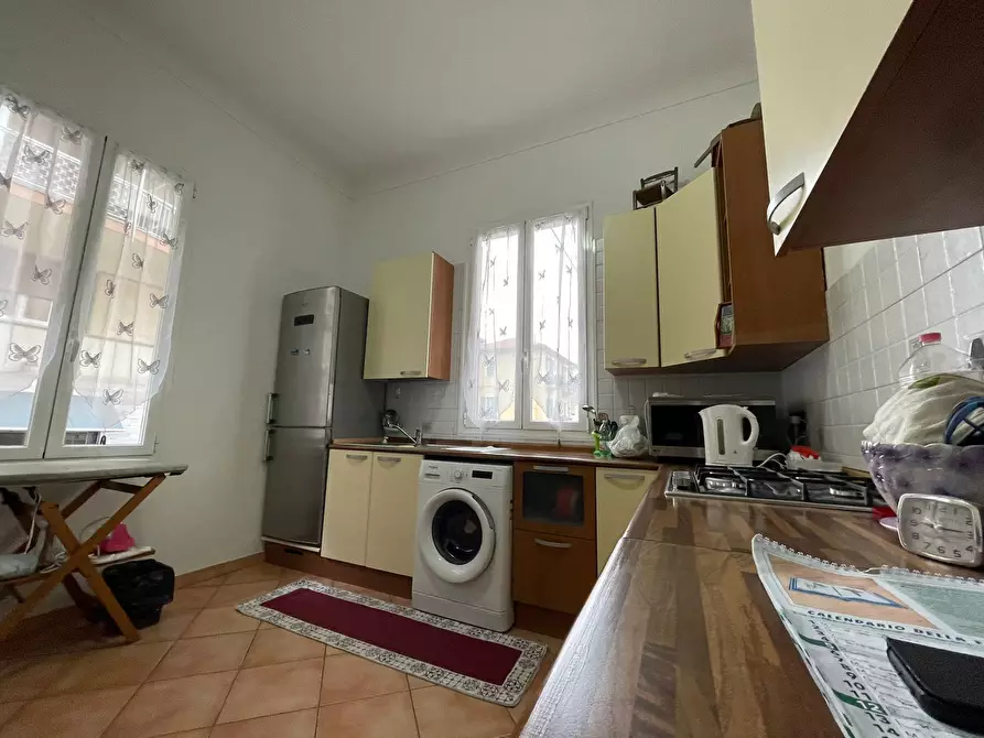 Immagine 18 di Quadrilocale in vendita  in Via Generale A. Lamarmora 221 a San Remo