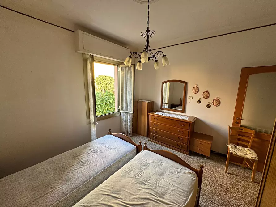 Immagine 8 di Trilocale in vendita  in Corso degli Inglesi 590 a San Remo