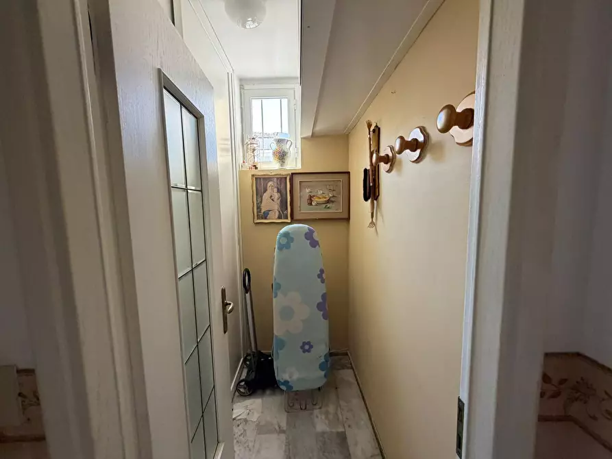 Immagine 11 di Quadrilocale in vendita  in Via Lamarmora 67 a San Remo