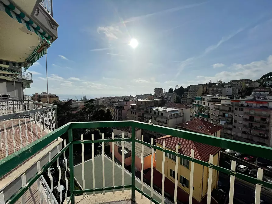 Immagine 23 di Trilocale in vendita  in Via Lamarmora a San Remo