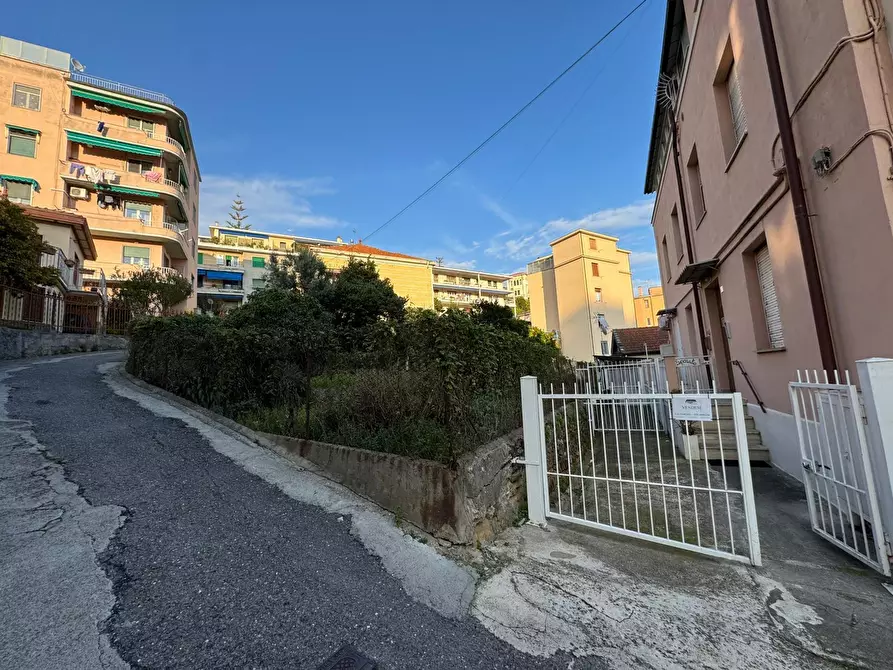 Immagine 24 di Trilocale in vendita  in Corso degli Inglesi 590 a San Remo