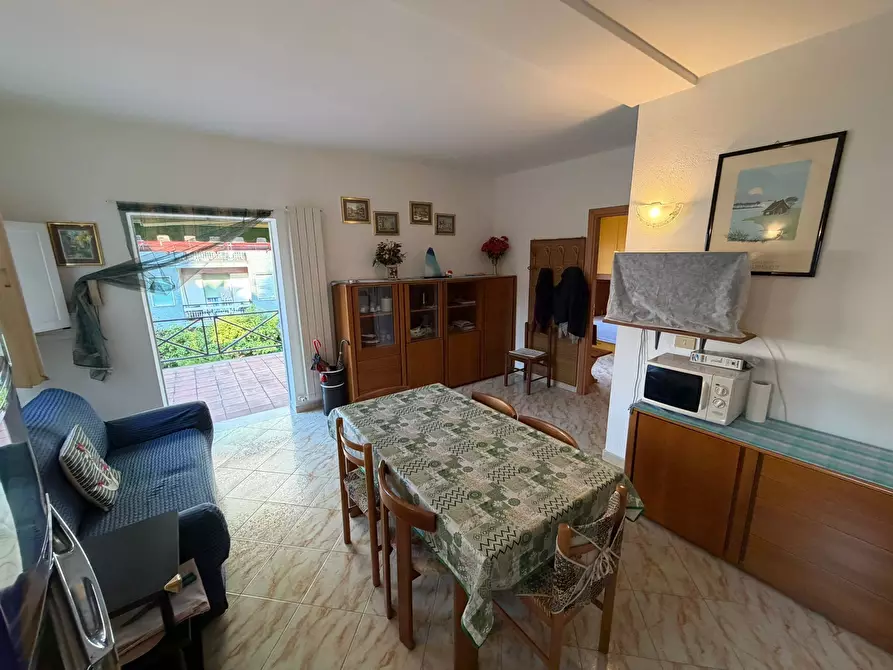 Immagine 17 di Casa bifamiliare in vendita  in Strada San Martino 59 a San Remo