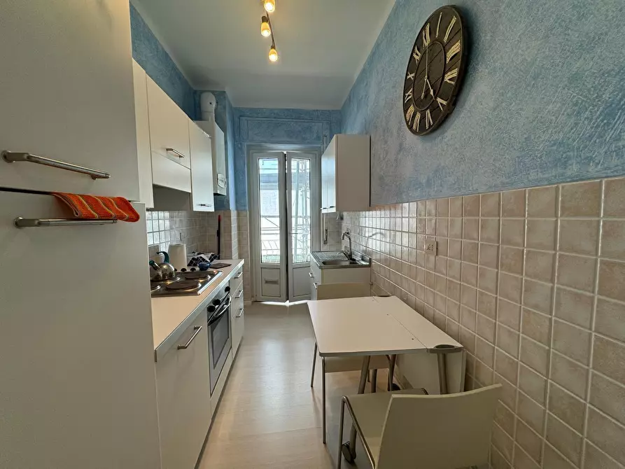 Immagine 10 di Bilocale in vendita  in Via Pietralunga 4 a San Remo