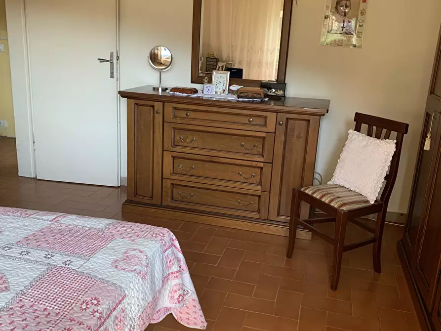 Immagine 32 di Rustico / casale in vendita  a Camaiore