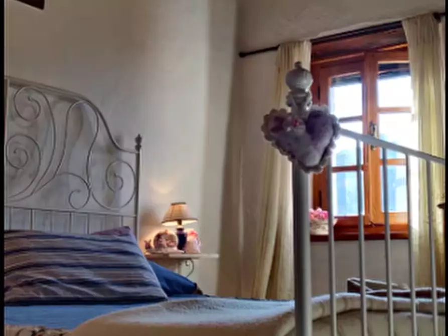 Immagine 11 di Casa semindipendente in affitto  a Camaiore