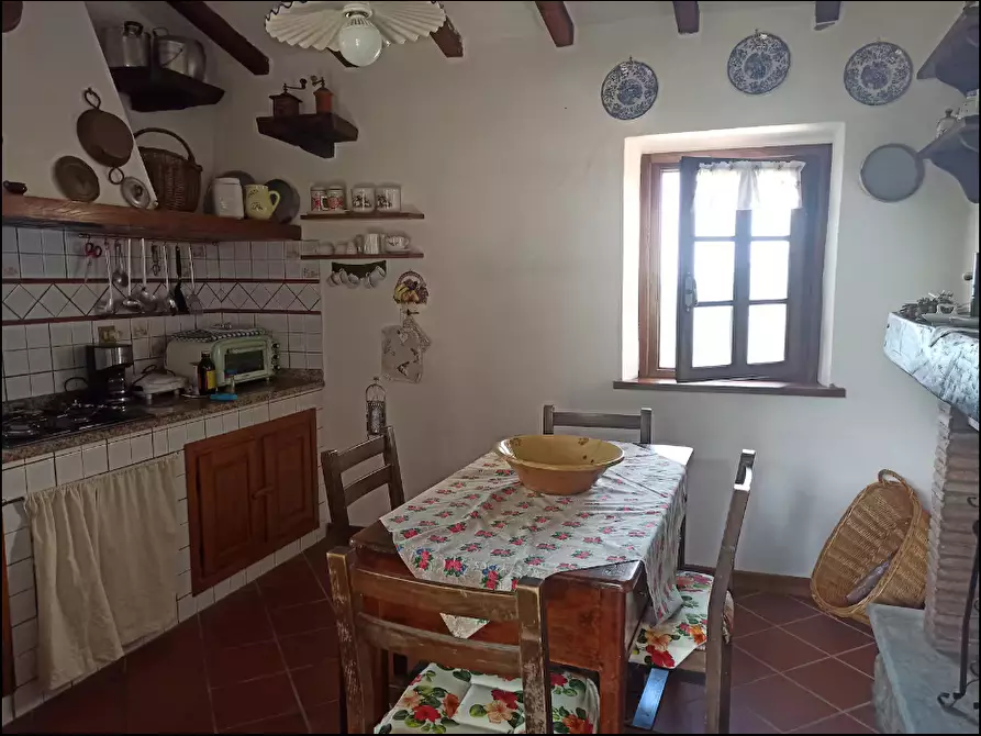 Immagine 7 di Casa semindipendente in affitto  a Camaiore