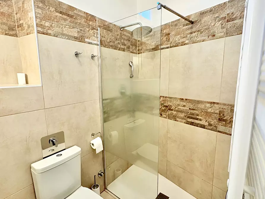 Immagine 12 di Monolocale in vendita  in Via Allavena a Riva Ligure