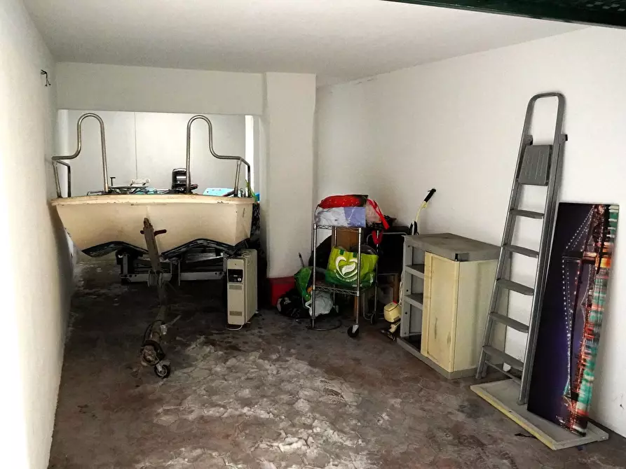 Immagine 5 di Garage in vendita  in via Privata Giardini a Santo Stefano Al Mare
