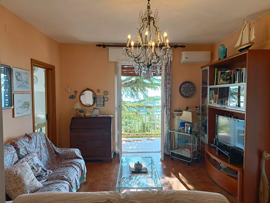 Immagine 1 di Trilocale in vendita  in Via Santo Stevi Superiore 2 a Santo Stefano Al Mare