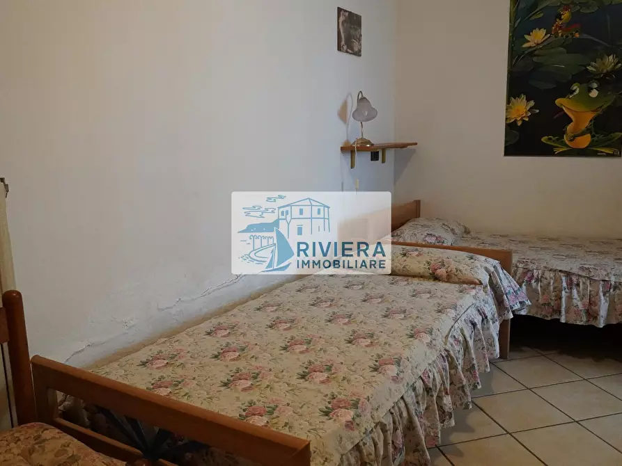 Immagine 33 di Appartamento in vendita  in Corso Villaregia a Riva Ligure