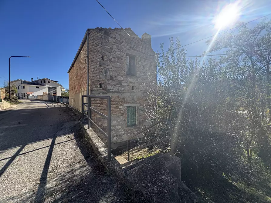 Immagine 46 di Rustico / casale in vendita  a Atessa