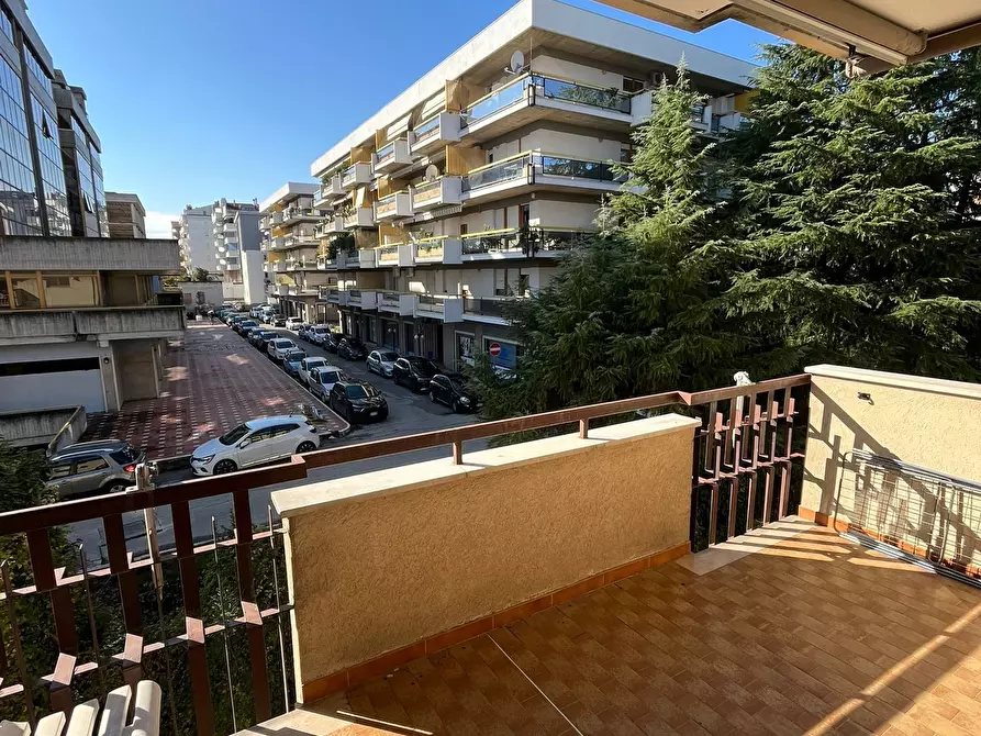 Immagine 2 di Trilocale in vendita  in Via Giangiulio Adamo 46 a Lanciano