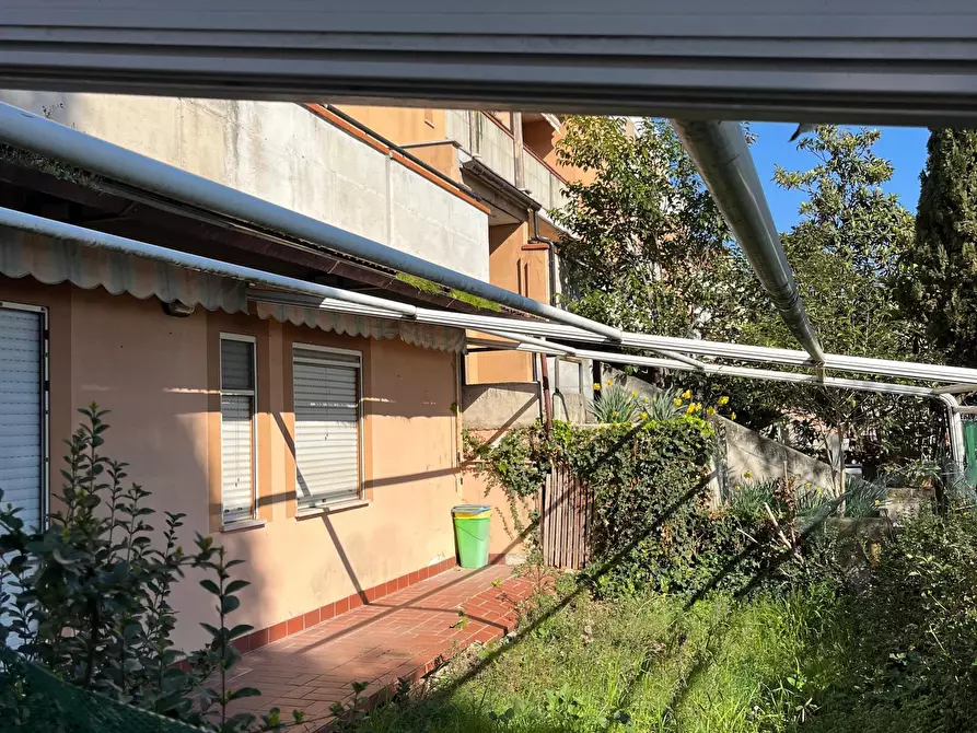 Immagine 16 di Pentalocale in vendita  in Via Giuseppe Spataro 7 a Lanciano