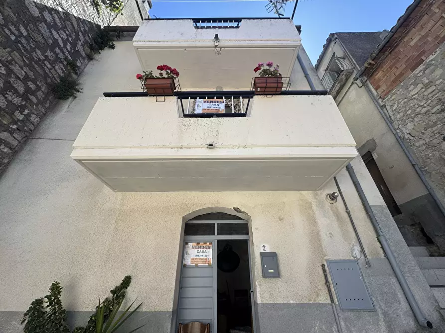 Immagine 2 di Terratetto in vendita  a San Buono