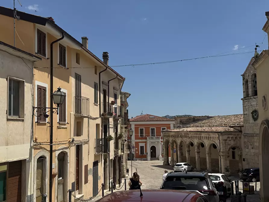 Immagine 1 di Appartamento in vendita  in Lama dei Peligni (CH) a Lama Dei Peligni