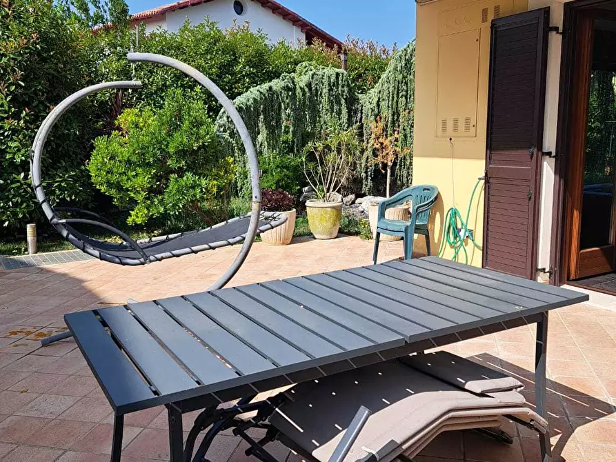 Immagine 36 di Villa in vendita  in villa andreoli a Lanciano