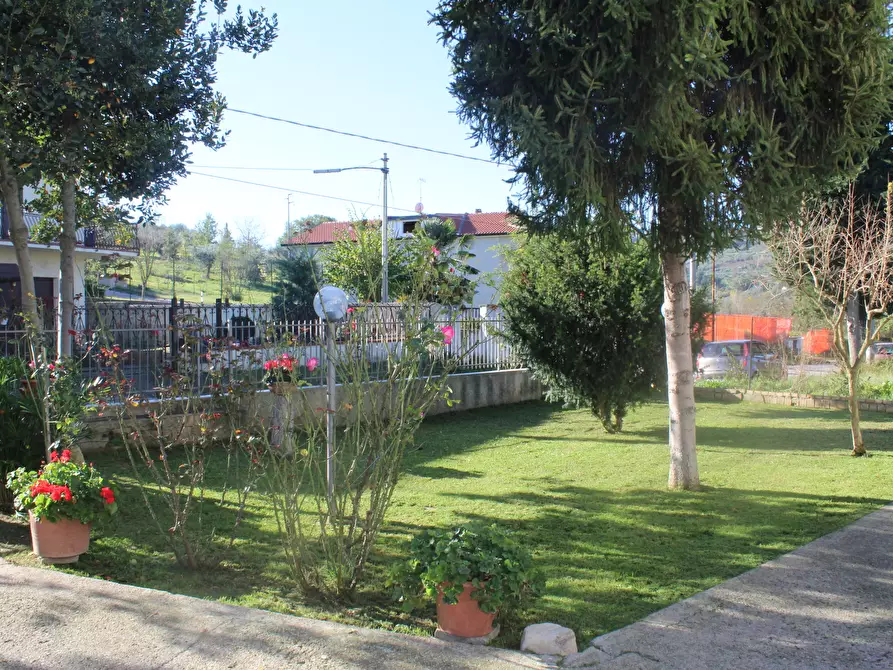 Immagine 1 di Quadrilocale in vendita  in Contrada San Iorio 28 a Lanciano