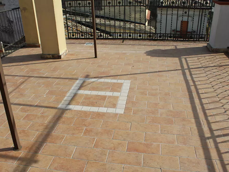 Immagine 10 di Porzione di casa in vendita  in P.zza san Giorgio a Treglio