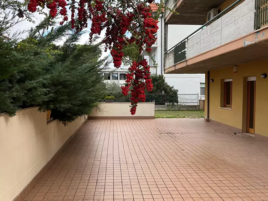 Immagine 9 di Pentalocale in vendita  in Via Cesare Fagiani 27 a Lanciano