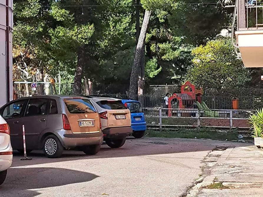 Immagine 26 di Locale commerciale in affitto  in Via del Pescara 5 a Lanciano