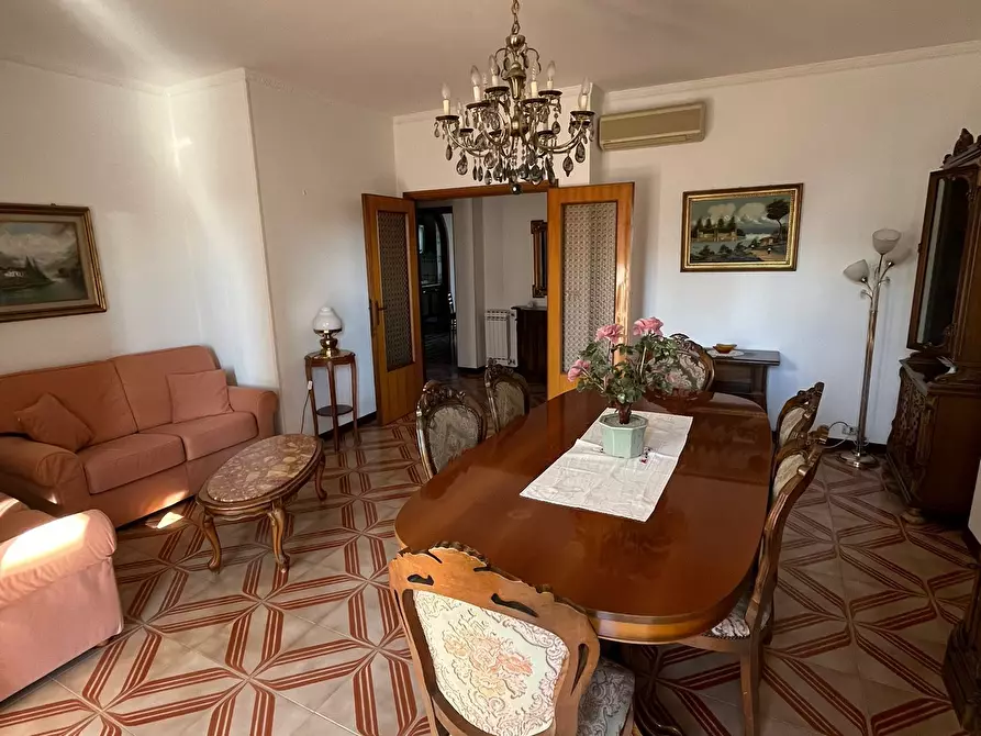 Immagine 12 di Trilocale in vendita  in Via Giangiulio Adamo 46 a Lanciano