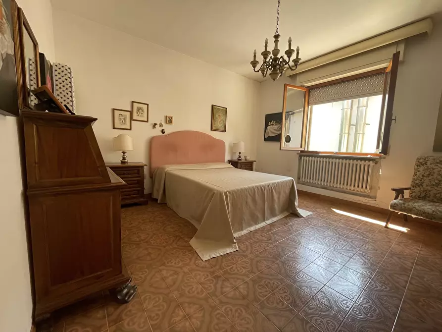 Immagine 10 di Casa indipendente in vendita  in Via Monte Grappa a Cecina
