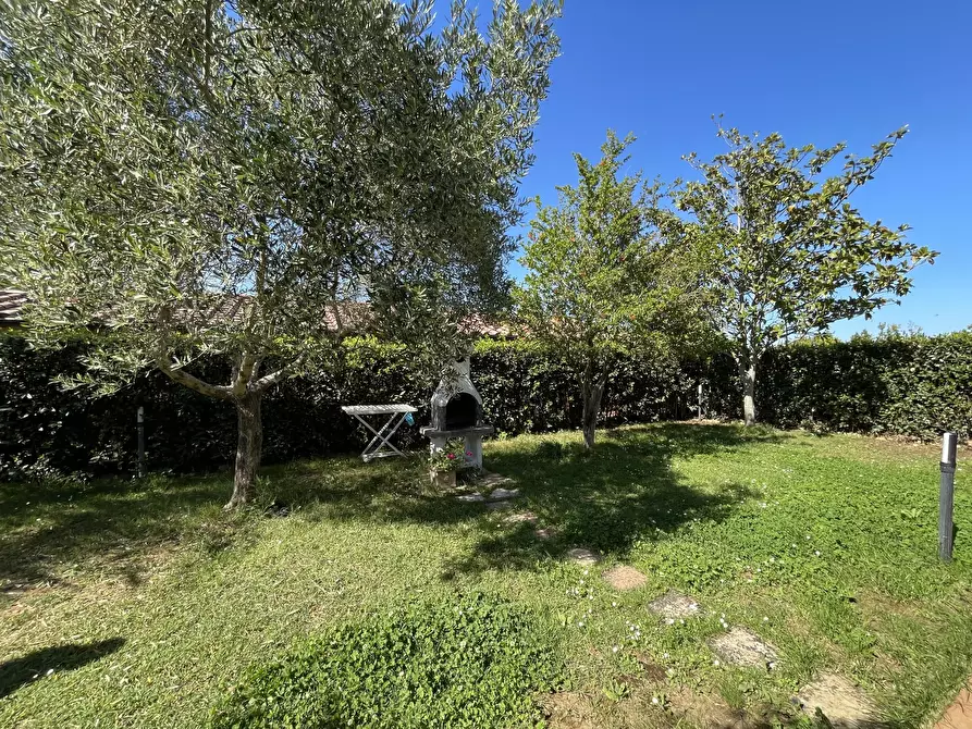 Immagine 1 di Casa indipendente in vendita  in Via Aurelia Sud a Cecina
