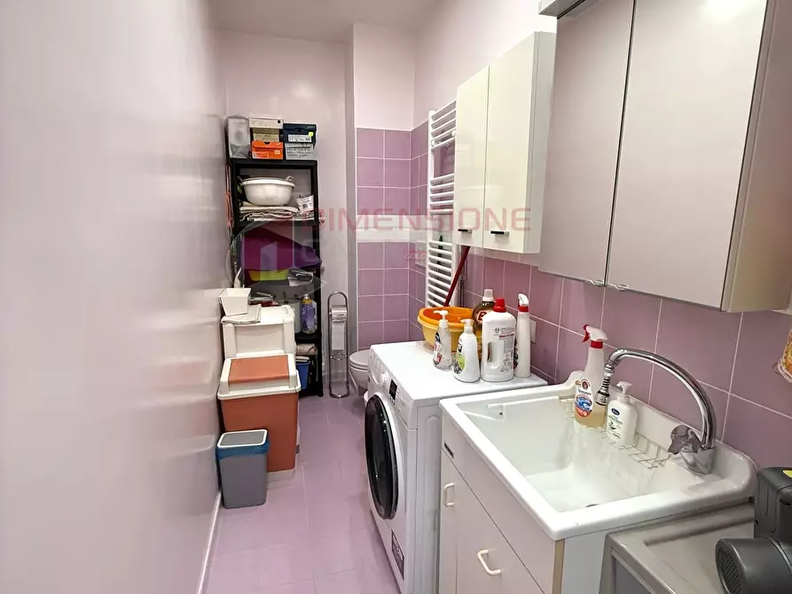 Immagine 24 di Quadrilocale in vendita  in Via Massa di San GiulianoVia di Massa San Giuliano a Roma