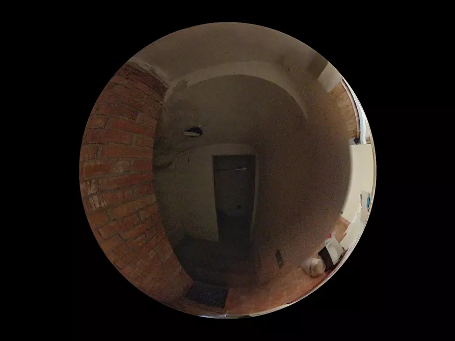 Immagine 24 di Locale commerciale in vendita  in Largo G. Roncacci 9 a Morlupo