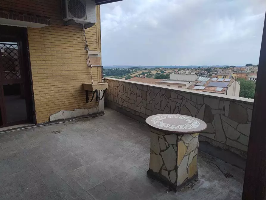 Immagine 42 di Attico in vendita  in Via Giacomo Matteotti 23 a Riano